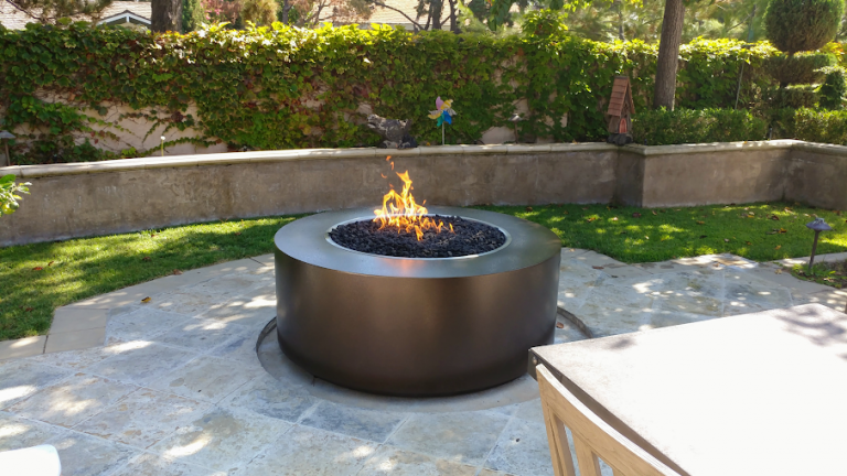 The Outdoor Plus 48" Round Unity Fire Pit – 18″ Tall