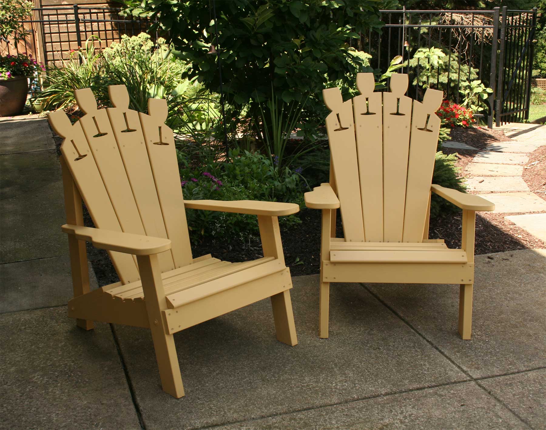 Creekvine Designs Cedar Wine Glass Adirondack Chair