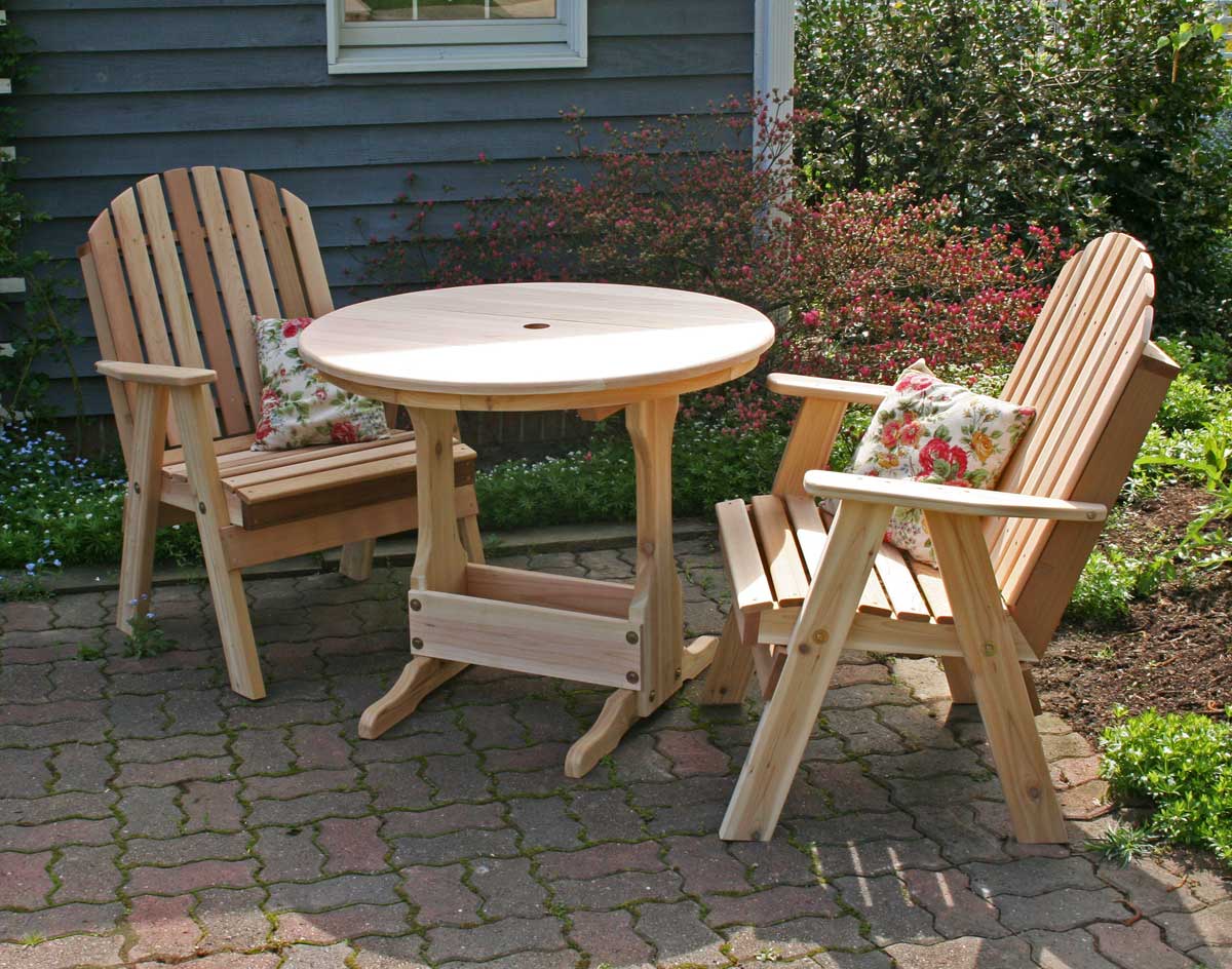 Creekvine Designs Cedar Fanback Bistro Set