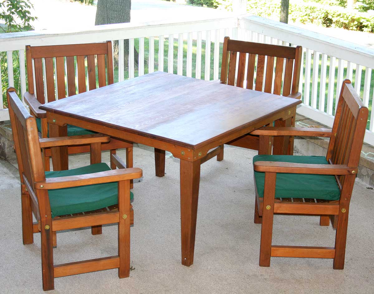 Creekvine Designs Cedar Get-Together Dining Set