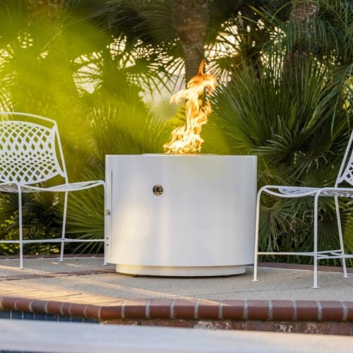 The Outdoor Plus 30" Round Beverly Fire Pit