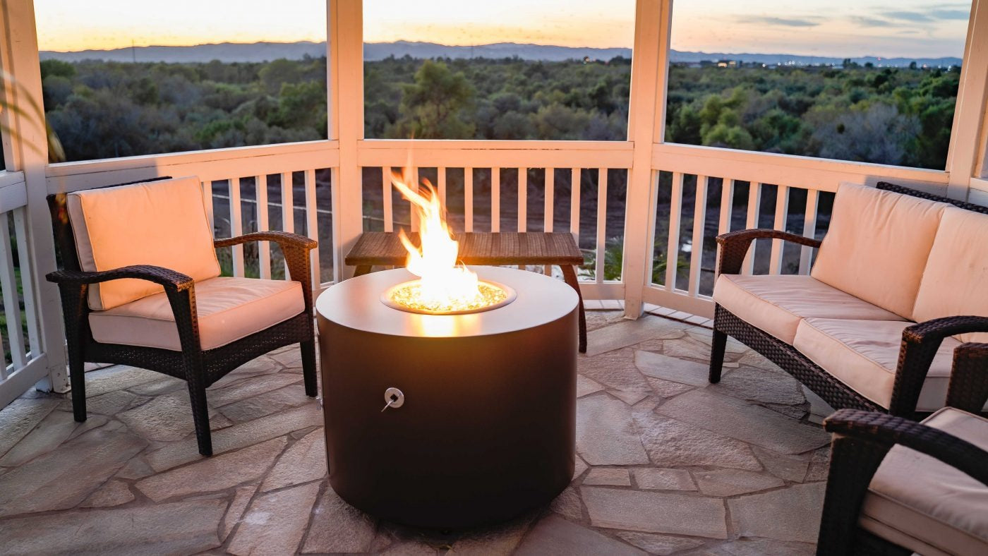 The Outdoor Plus 30" Round Beverly Fire Pit